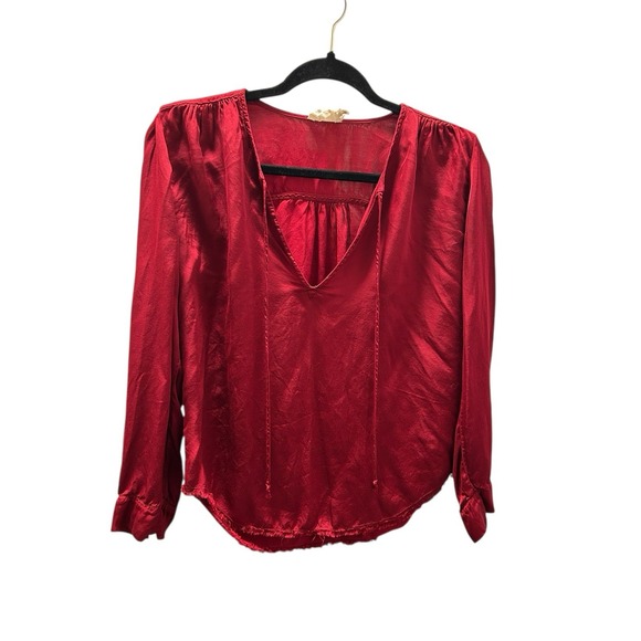 Nation LTD Cherry Red V-Neck Blouse | Frayed Hem | 100% Viscose Size S - Picture 2 of 9